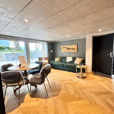 Art Residence, Gina Sommer Apartman *